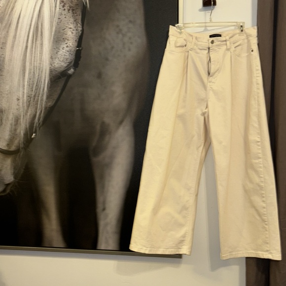 Banana Republic wide leg crop jeans - Picture 2 of 5